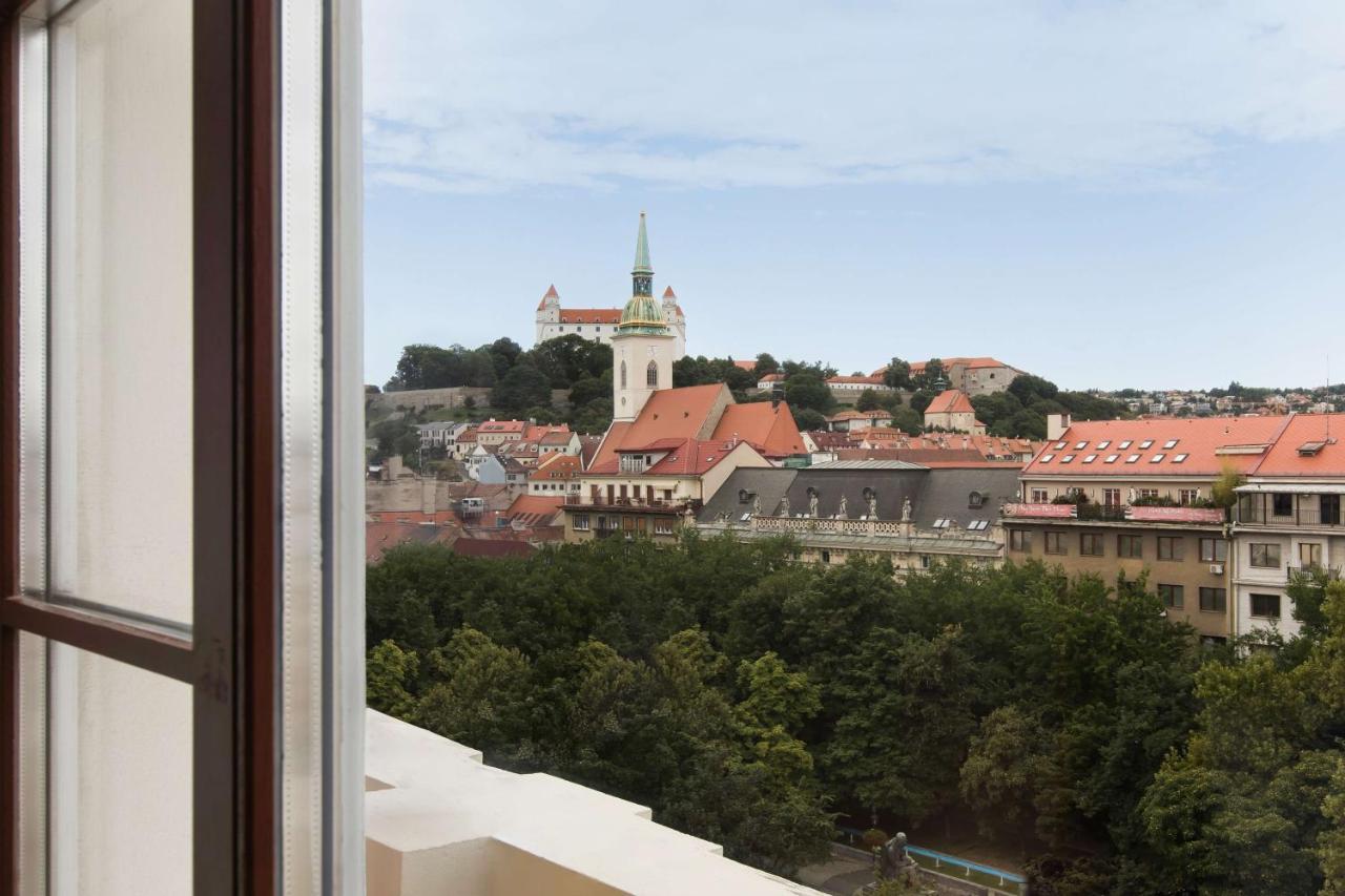 Radisson Blu Carlton Hotel, Bratislava Exterior photo
