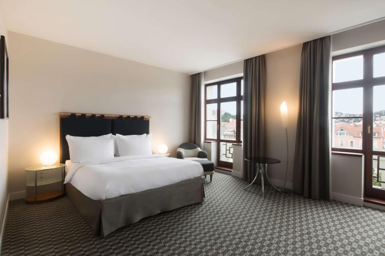 Radisson Blu Carlton Hotel, Bratislava Exterior photo