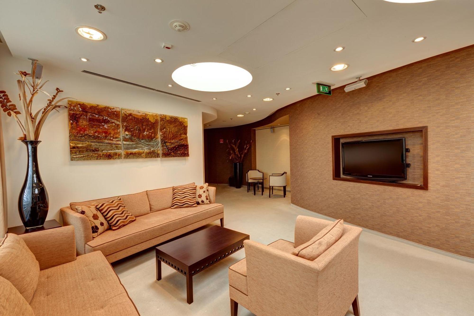 Radisson Blu Carlton Hotel, Bratislava Interior photo