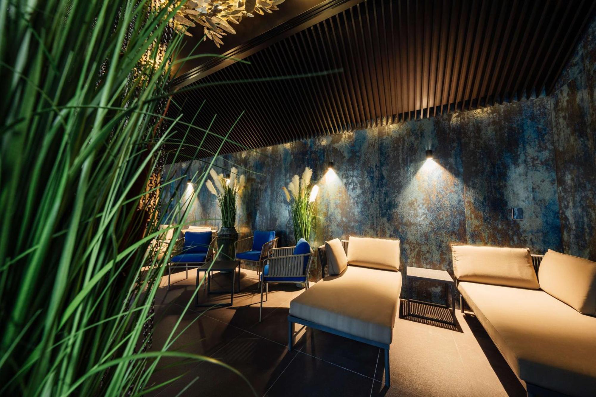 Radisson Blu Carlton Hotel, Bratislava Exterior photo