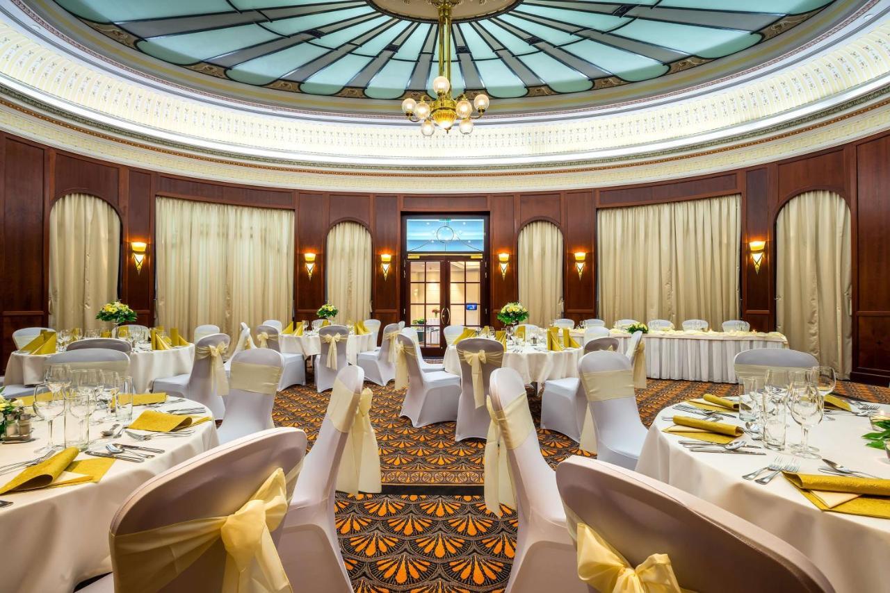 Radisson Blu Carlton Hotel, Bratislava Exterior photo